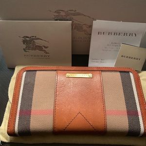 Burberry Wallet